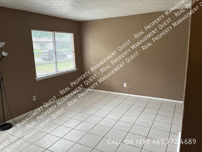 Photo - 820 Milam- House