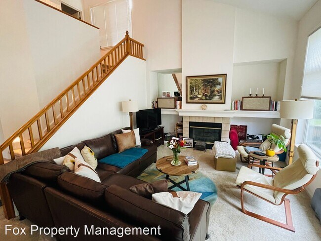 Building Photo - 4 br, 3.5 bath House - 815 Spyglass Circle