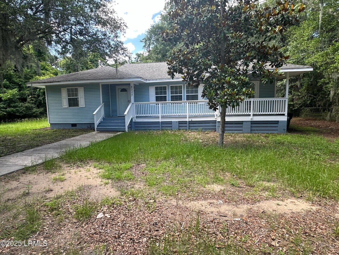 Primary Photo - 2207 Morris St