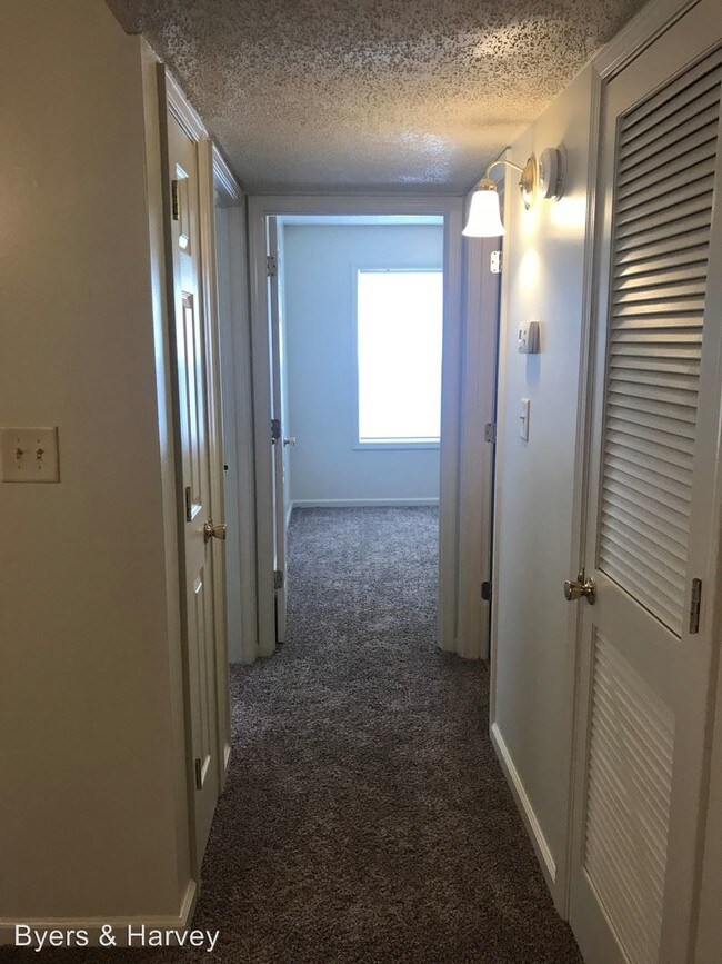 Building Photo - 2858 Cobalt Dr