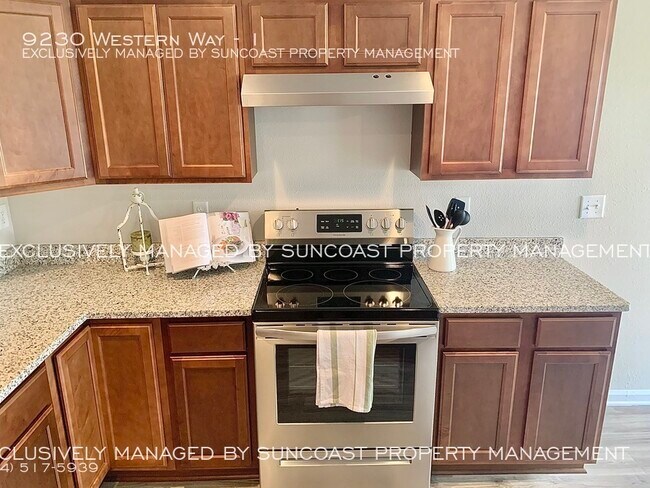 Building Photo - Waterfront View!! 2Bd/2Ba Apartment Home o...