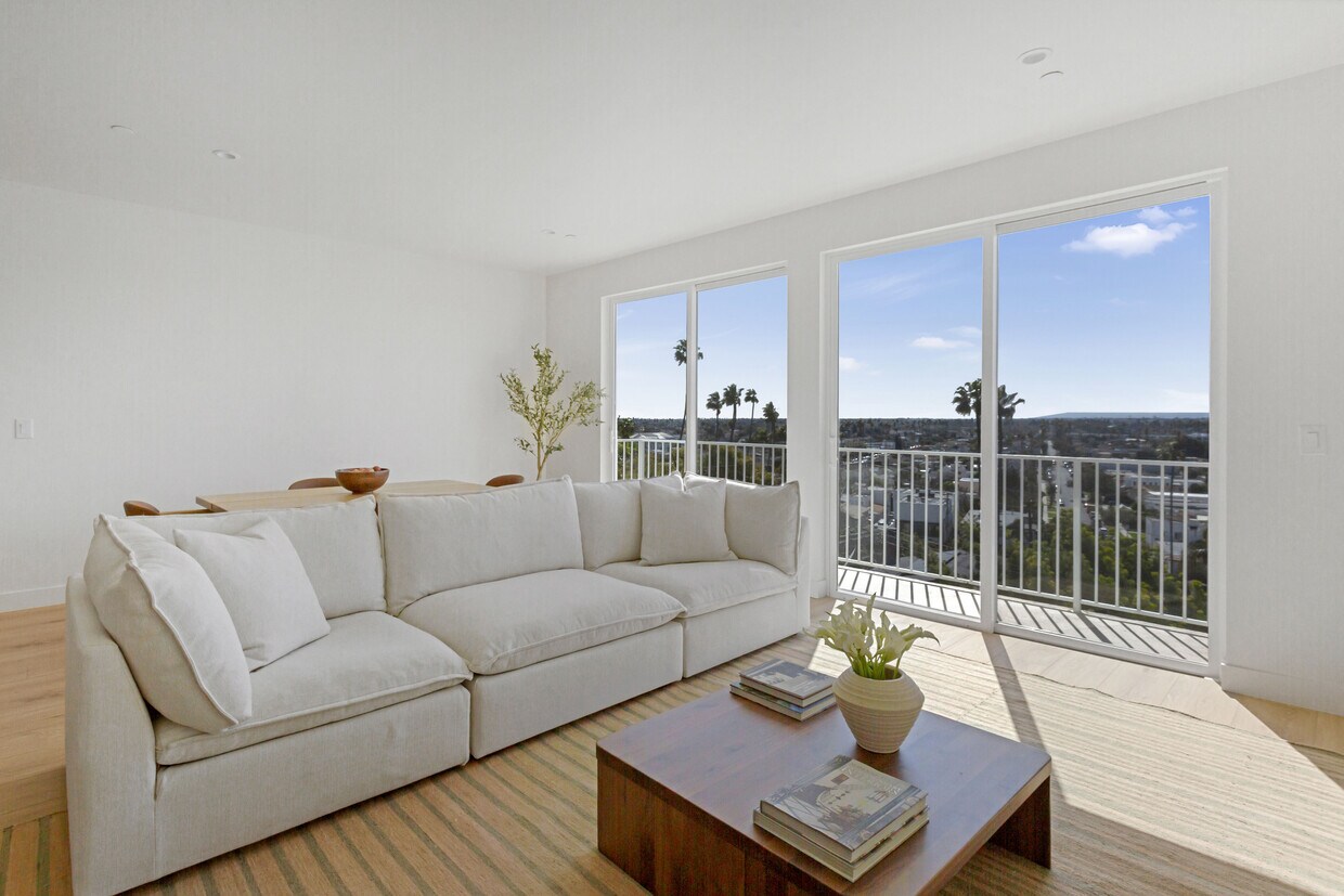 Foto principal - 3844 W 27th St
