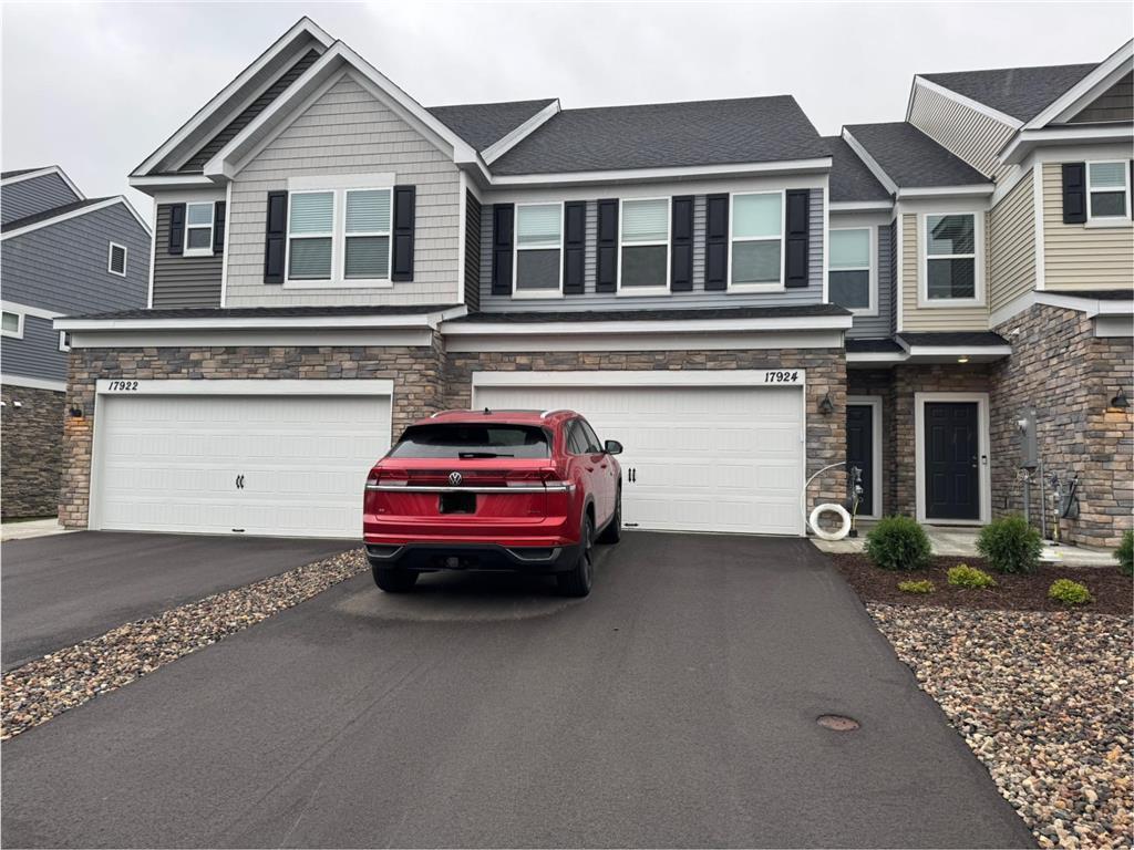 Foto principal - 17924 Giants Wy