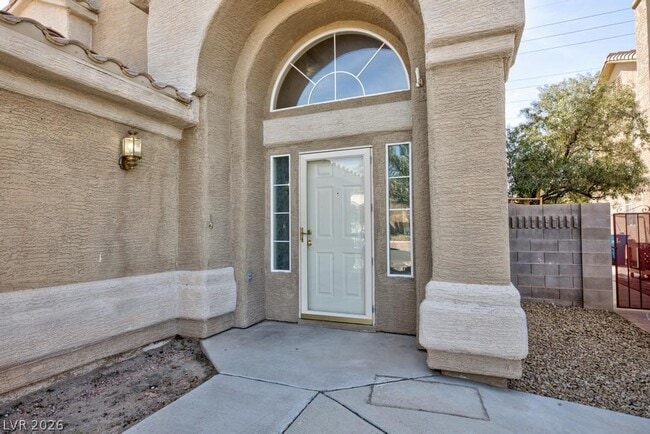 Building Photo - 6533 Elk Creek Ln