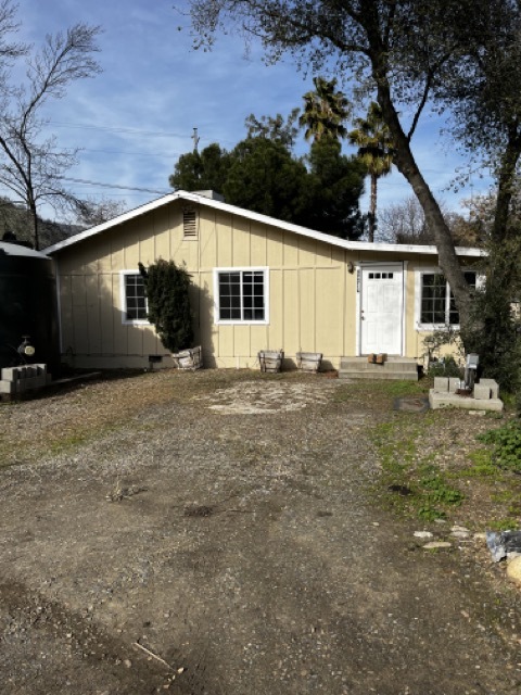 Primary Photo - 40671 Old Three Rivers Rd
