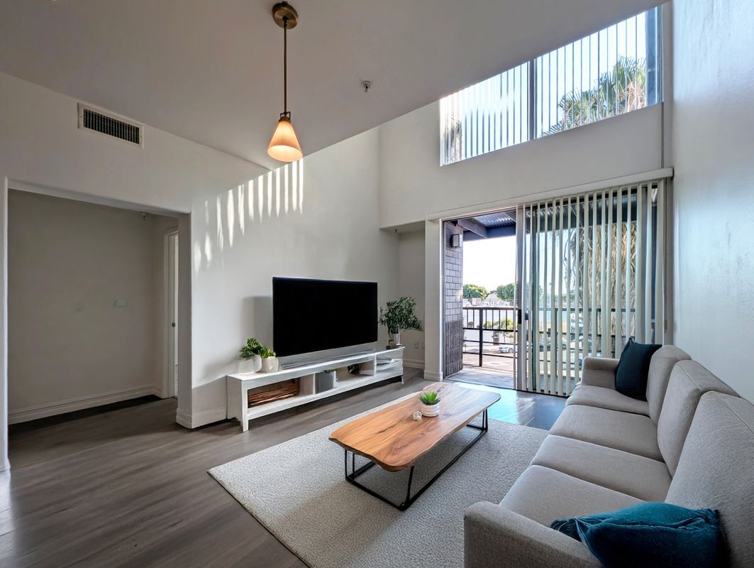 Foto principal - 629 Traction Ave