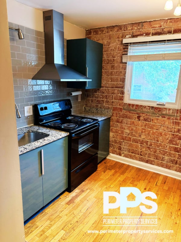 Photo - 235 Lampkin St NE House