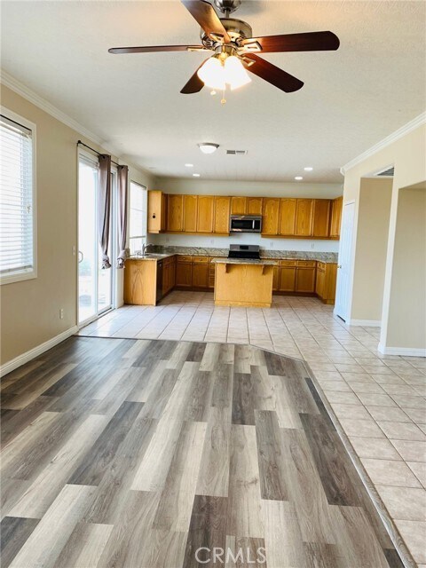 Foto del edificio - 40931 Bouvier Ct