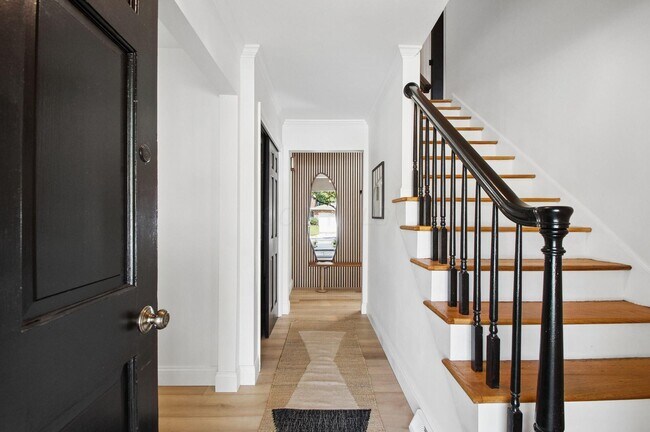 Foto del edificio - 1701 Moreland Dr