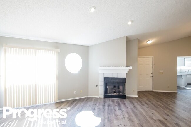 Building Photo - 412 Clifton Heights Dr
