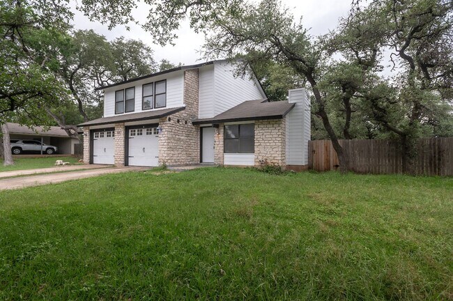Building Photo - 9012 Sawtooth Ln