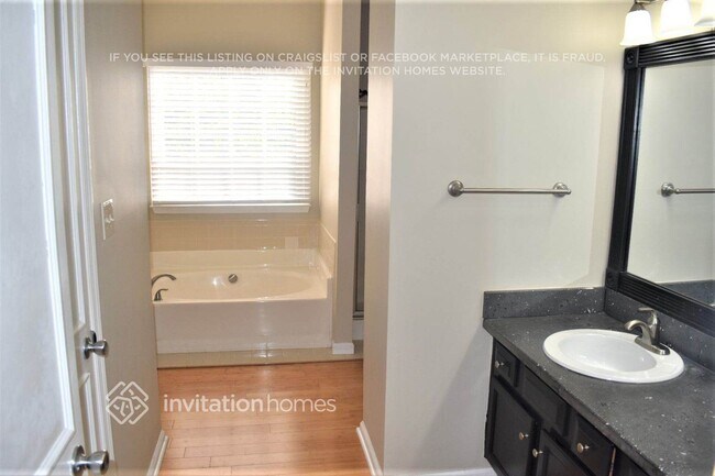 Foto del edificio - 2027 Arbor Forest Dr SW
