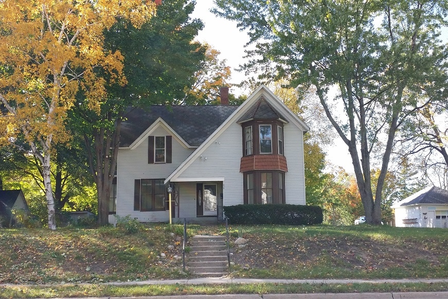 Primary Photo - 515 S State St