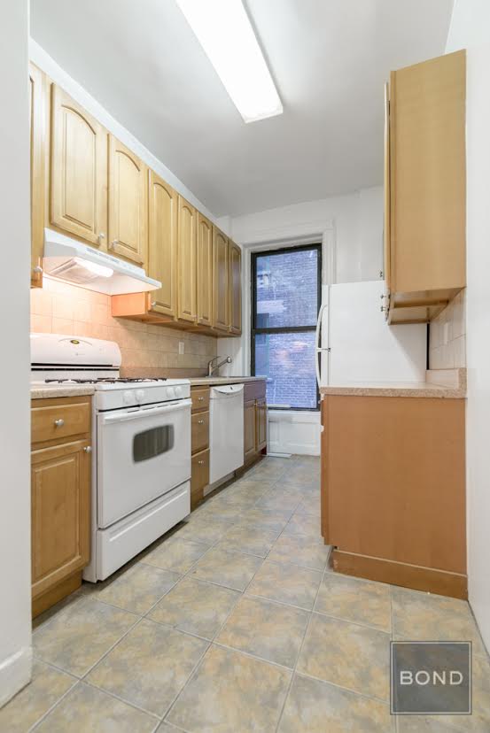 Building Photo - 1428 Lexington Ave