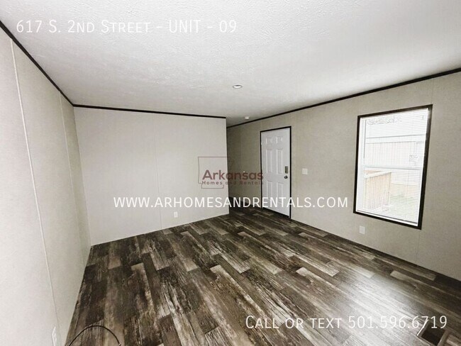 Foto del edificio - 617 S 2nd St