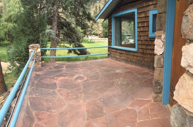 Building Photo - 26257 Columbine Trail