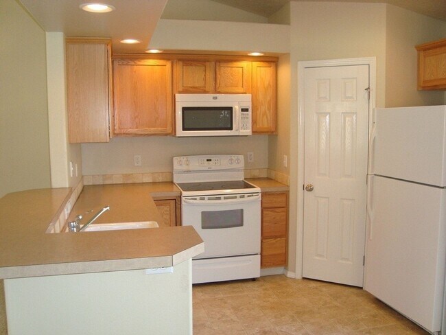 Foto del edificio - Beautiful two story home in Weston Pointe