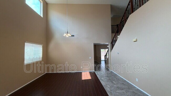 Building Photo - 4245 E Folgers Rd
