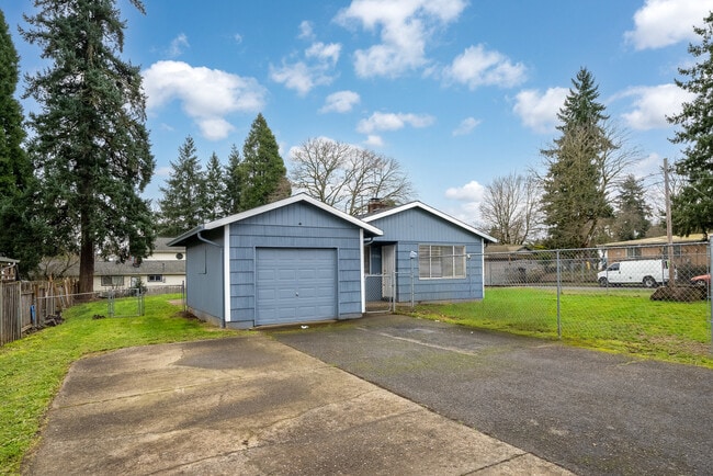 Photo - 15706 E Burnside St House