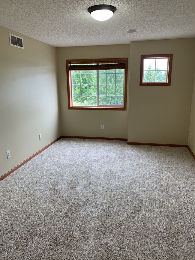 Building Photo - 21318 Hytrail Cir