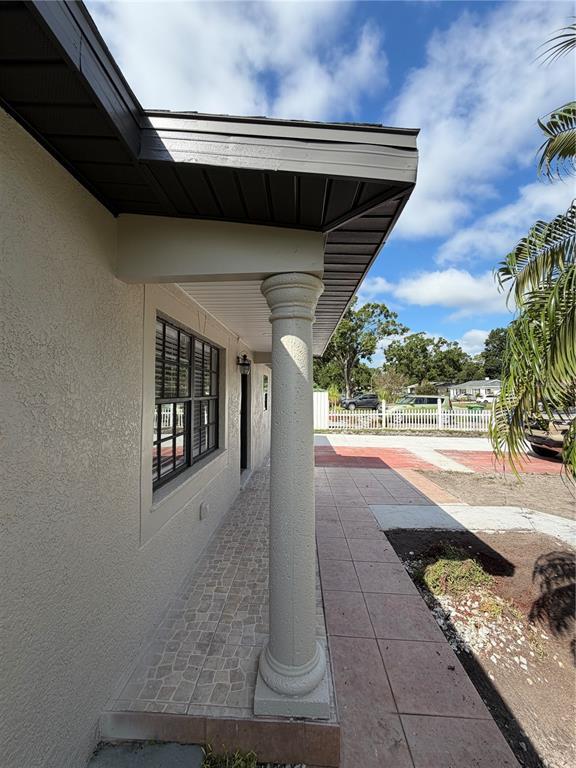 Foto del edificio - 1702 W Dempsey Ave