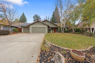 Building Photo - 1394 Craydon Pl