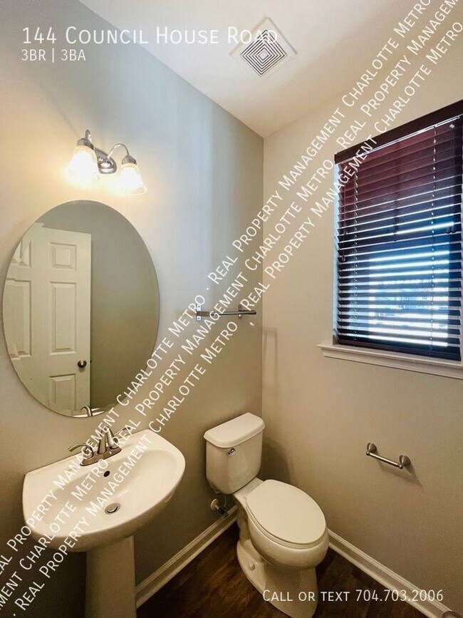 Foto del edificio - Beautiful Townhome in Catawba Village