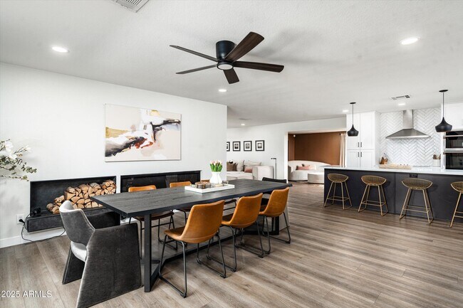 Foto del edificio - 8341 E Hubbell St