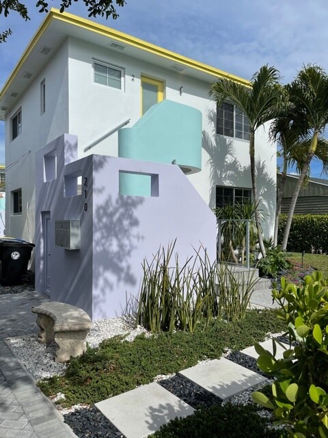 Building Photo - 210 S Ocean Breeze