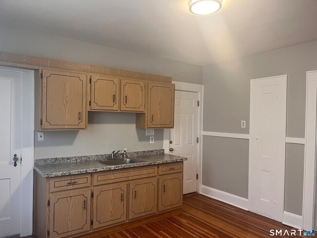 Foto del edificio - 460 Anson St