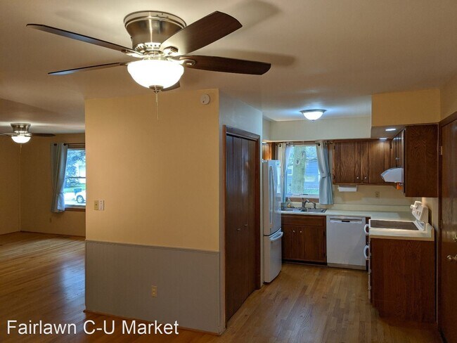 Building Photo - 3 br, 2 bath House - 1808 Sadler Dr.