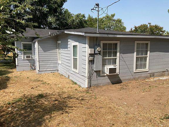 Building Photo - 616 E Gandy St