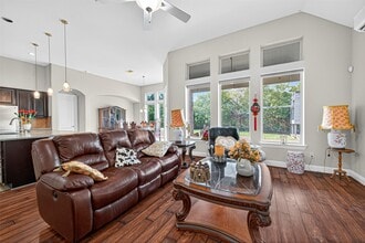 Building Photo - 15802 Pine Cone Ln