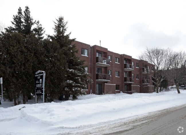 Building Photo - 111-187 Brybeck Crescent