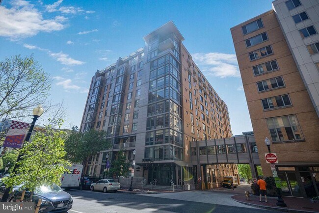 Foto del edificio - 440 L St NW