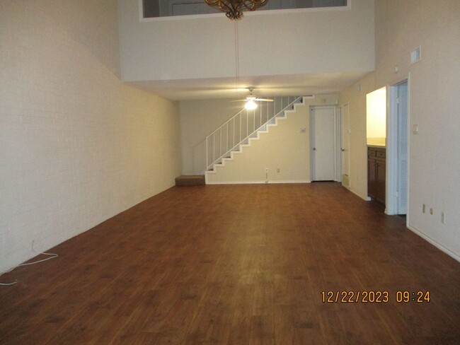 Building Photo - 2234 Seville Ct