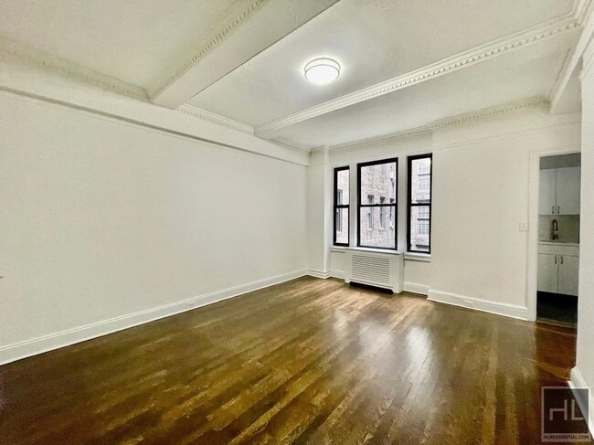 Building Photo - EAST 46 STREET