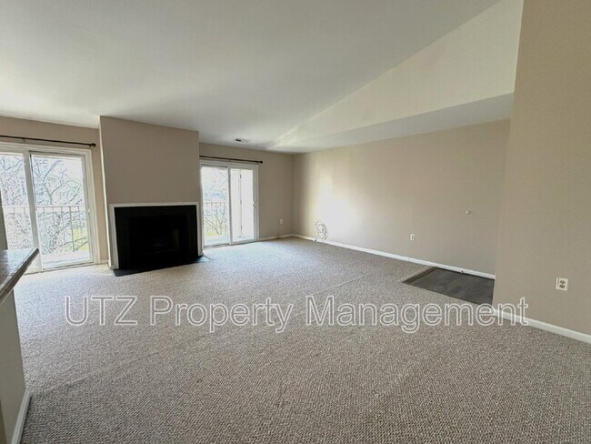 Foto del edificio - 1111 Castle Harbor Way