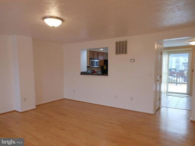 Foto del edificio - 44030 Choptank Terrace