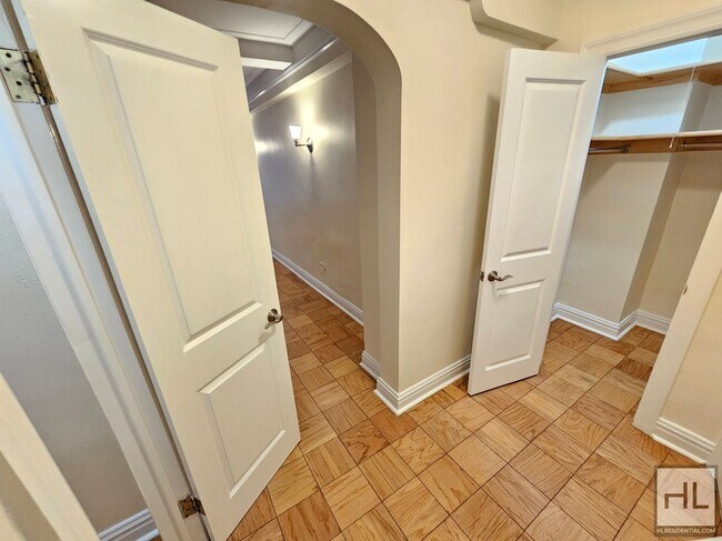 Building Photo - Studio in West Village | 4th Floor, Full-S...