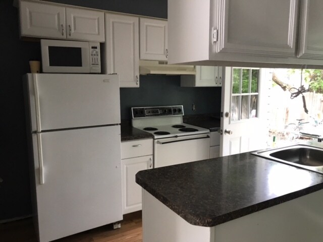 Foto del edificio - 38440 Meadowdale St