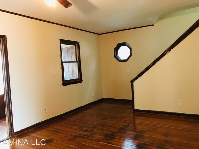 Building Photo - 4 br, 2 bath House - 1511 N Goodman St