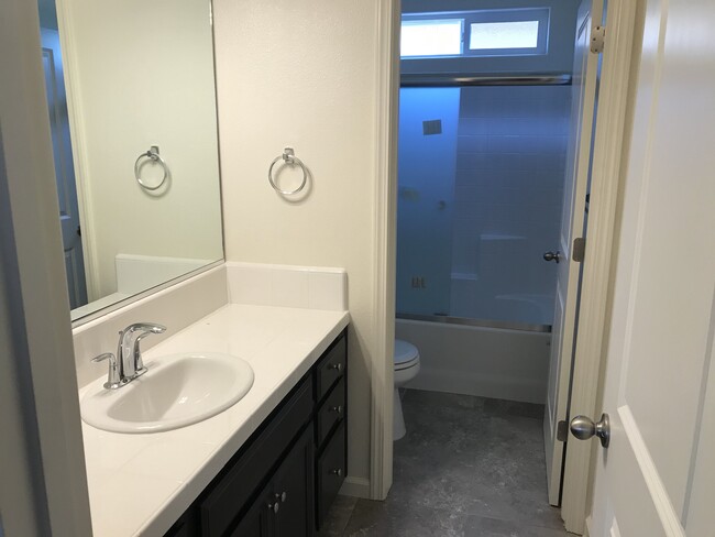 Building Photo - 5468 Santa Barbara Dr