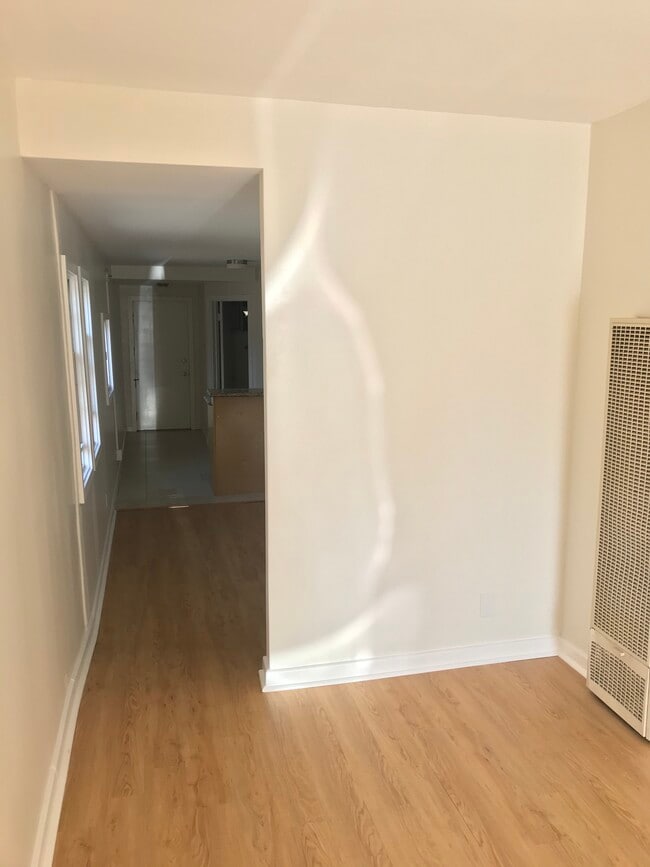 doorway to next "room" - 7014 Vista Del Mar Ln