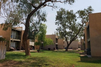 Building Photo - 2808 E Marconi Ave