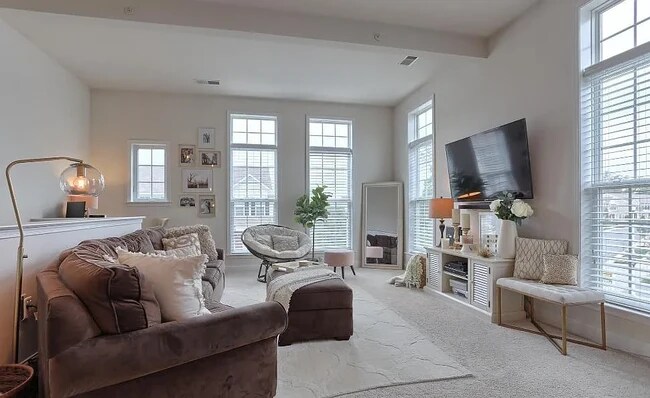 Foto del edificio - 778 Whitetail Dr