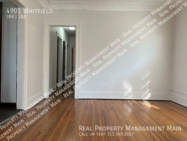 Foto del edificio - 4901 Whitfield St