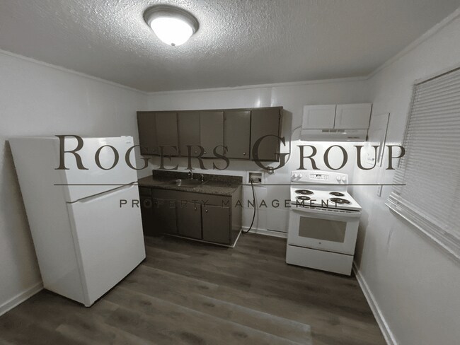 Foto del edificio - #450 - 543-545 Horner St Duplex