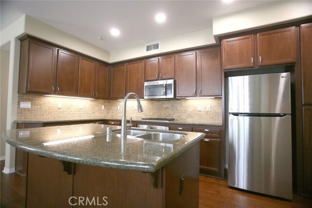 Building Photo - 147 Playa Cir