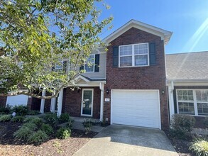 Building Photo - 107 Antler Ridge Cir